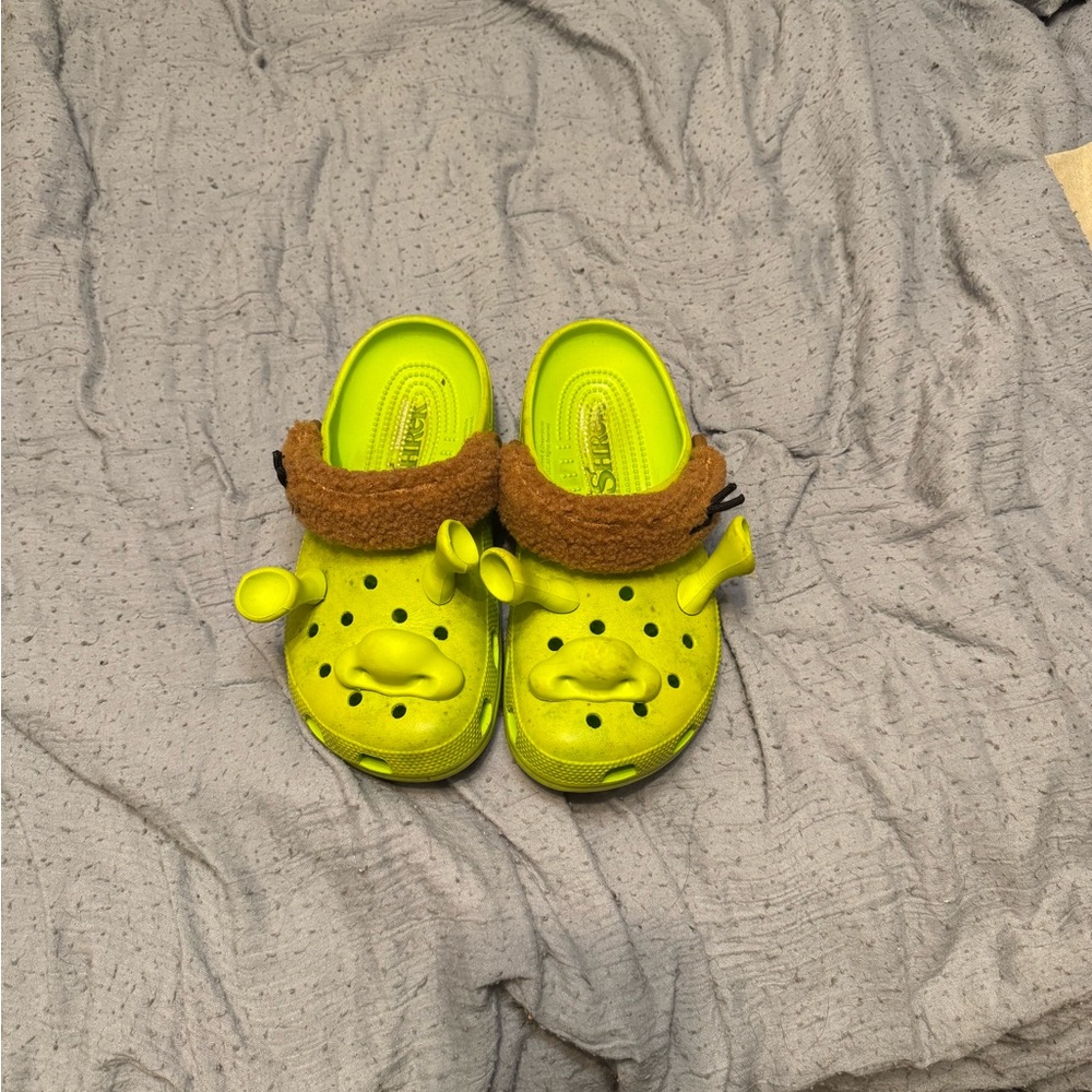CROCS Lime Green Shrek-Themed Sandals